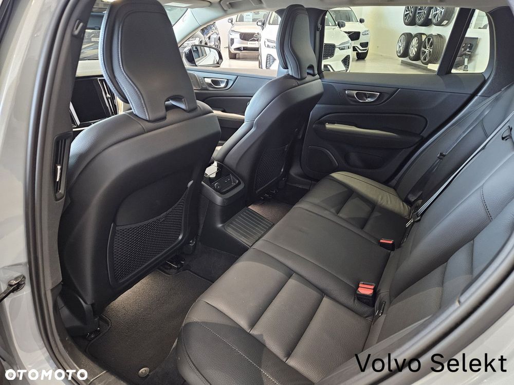 Volvo V60 - 15