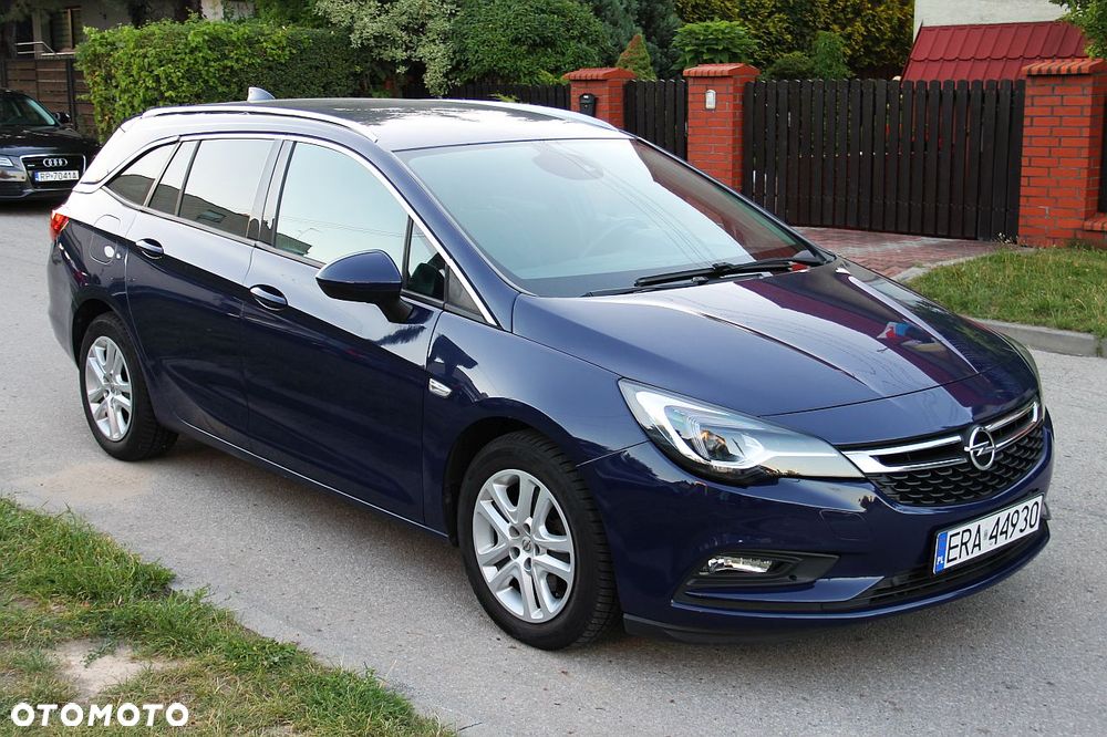 Opel Astra - 1