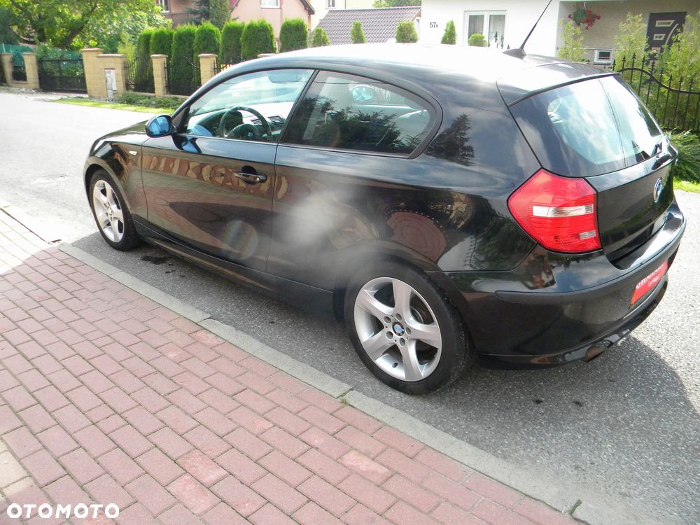 BMW Seria 1 116i - 6