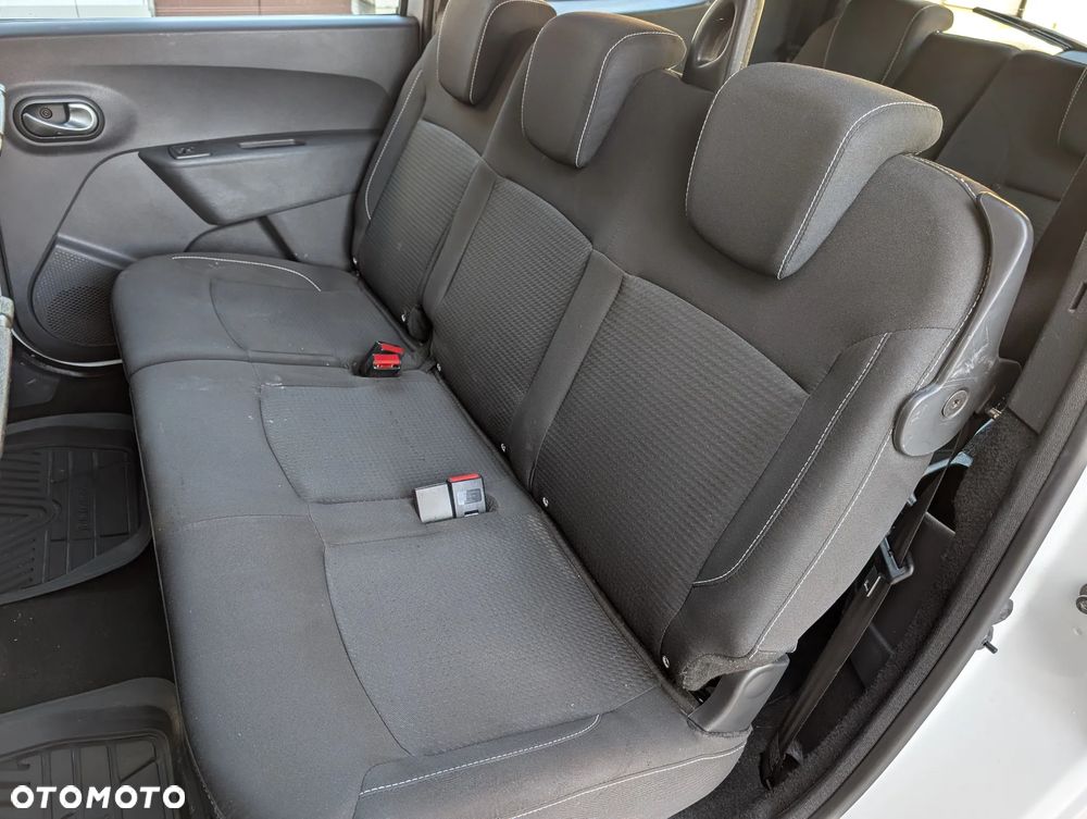 Dacia Lodgy - 24