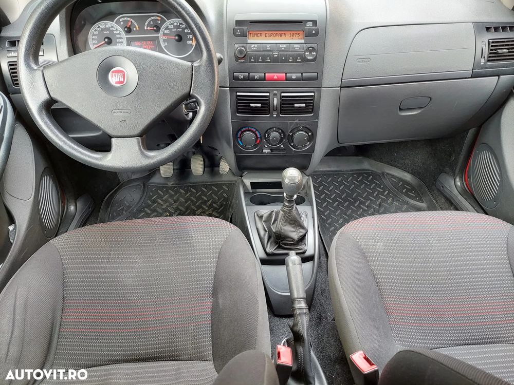 Fiat Albea - 7