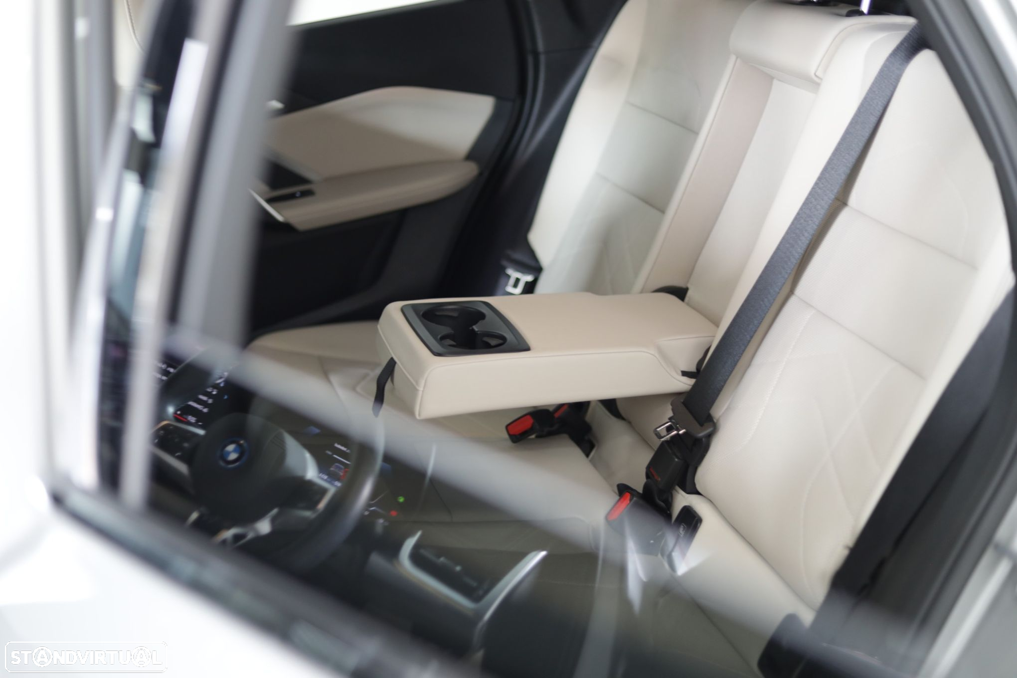 BMW iX1 xDrive30 Pack Desportivo M - 38
