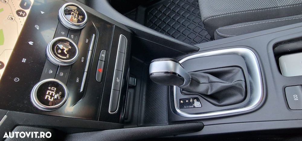 Renault Megane Blue dCi 116 EDC Intens - 12