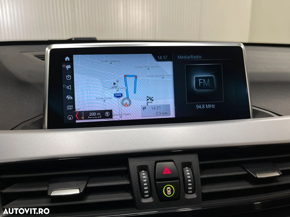 BMW X1 xDrive20i AT - 16