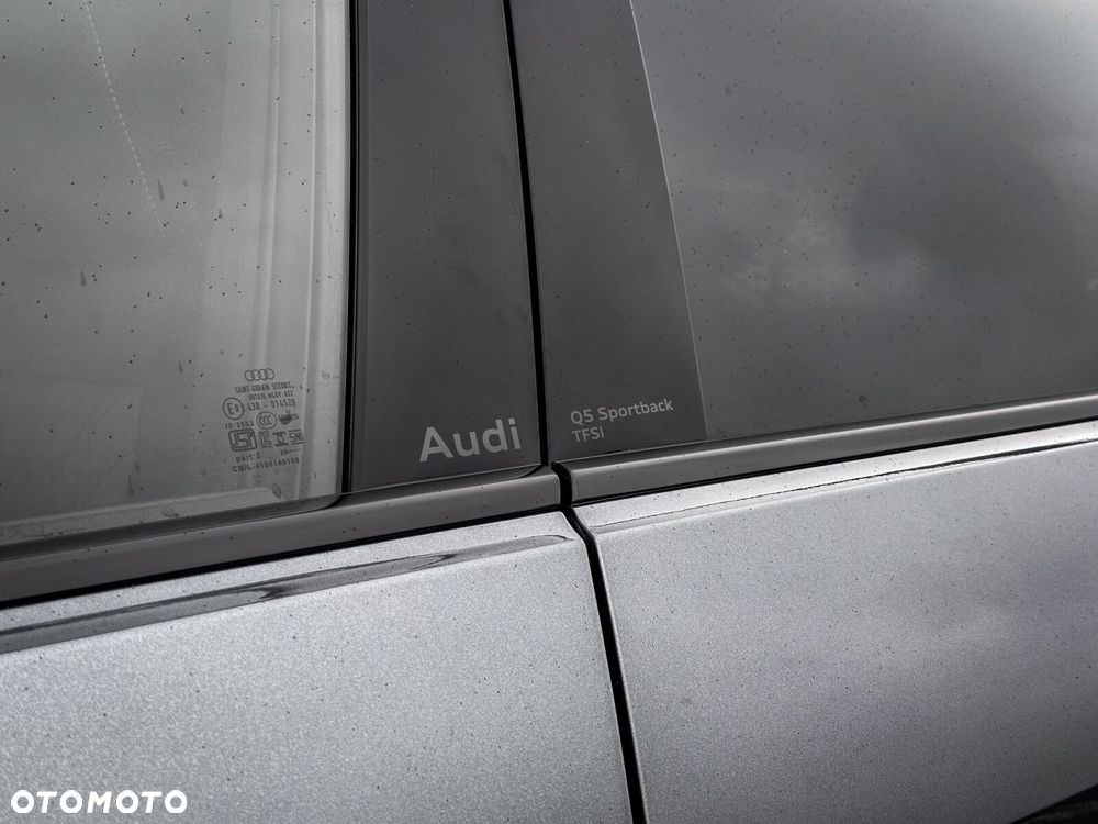Audi Q5 Sportback - 13