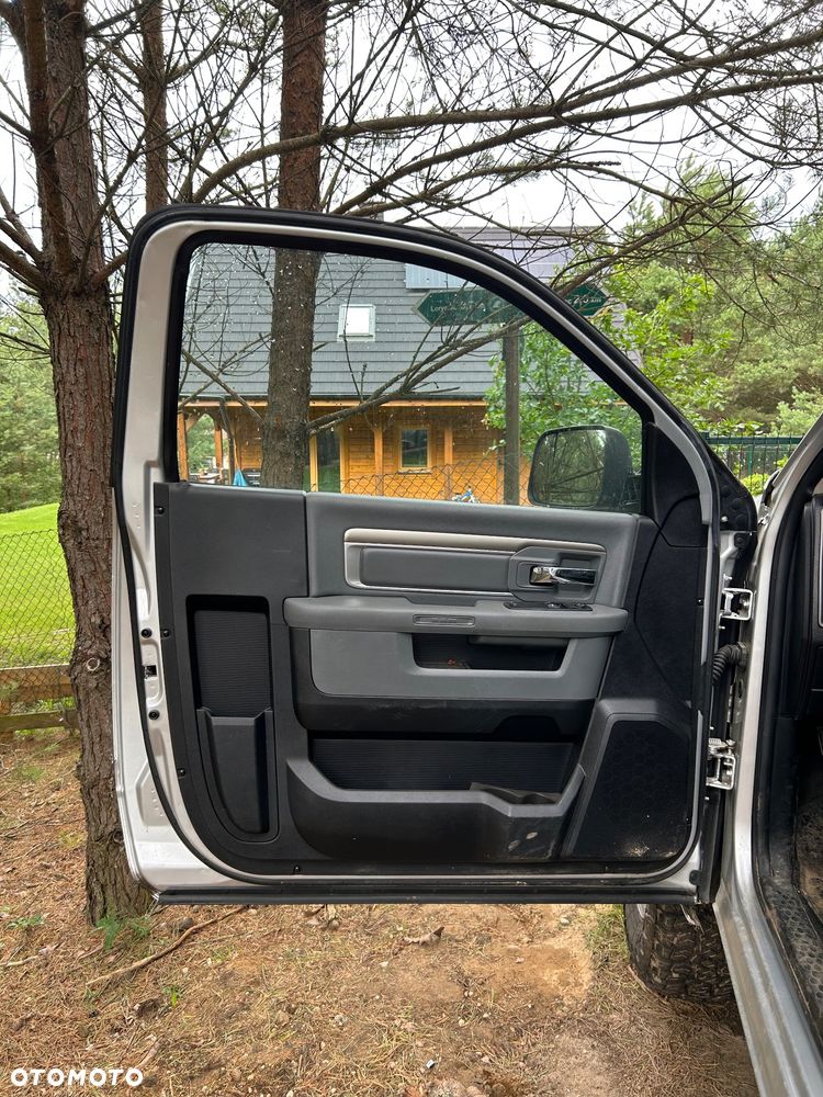 Dodge RAM - 20