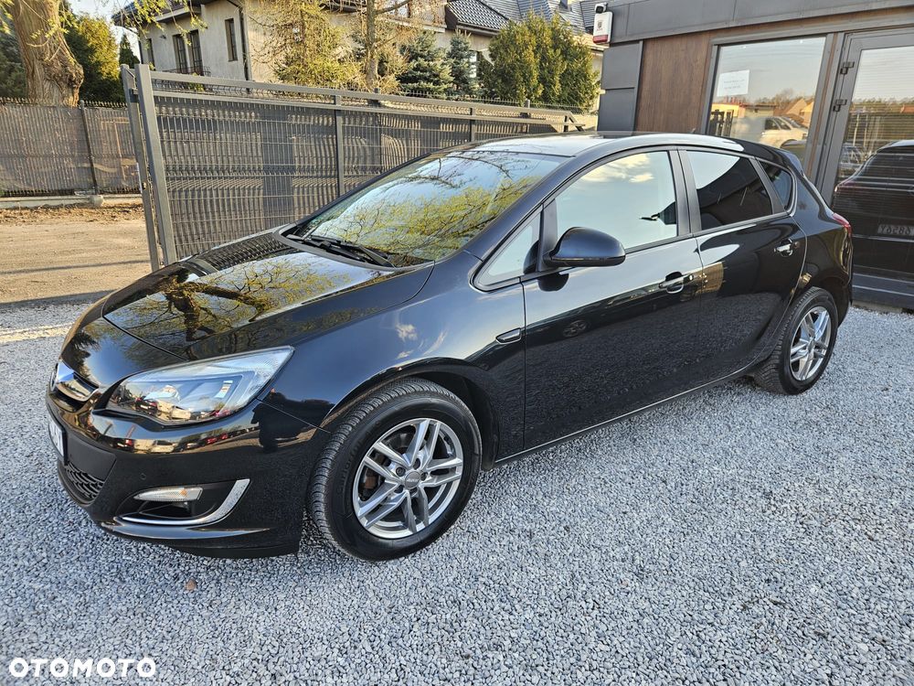 Opel Astra 1.4 Turbo Edition - 4