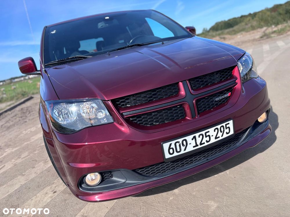 Dodge Grand Caravan 3.6 R/T - 39