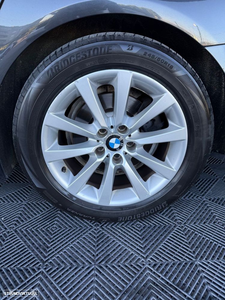BMW 525 d Auto - 13