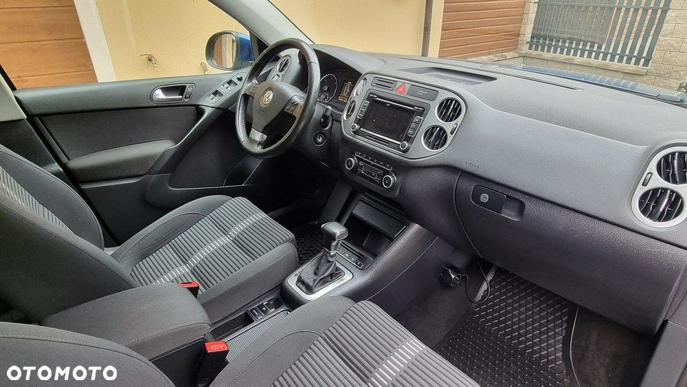 Volkswagen Tiguan - 13