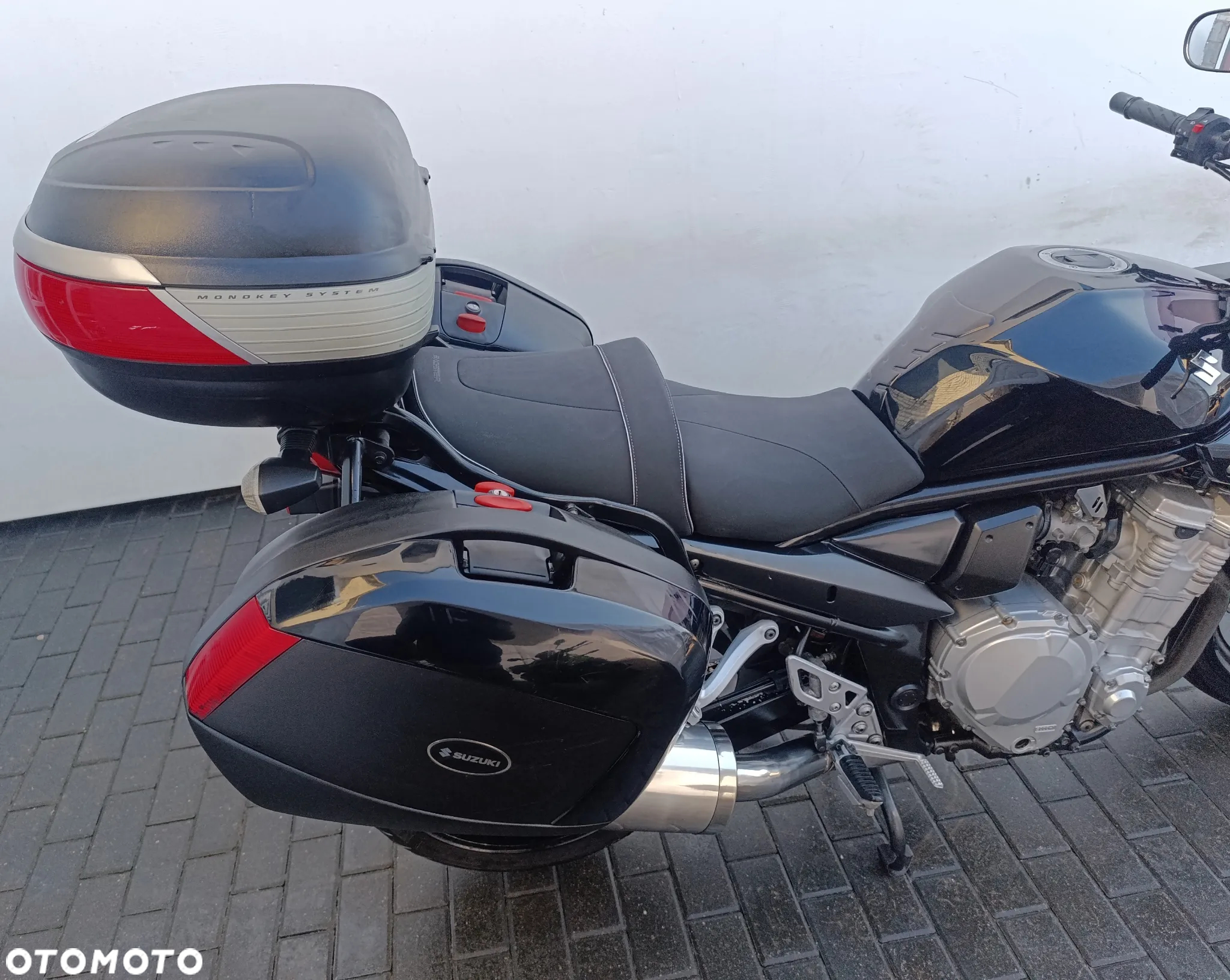 Suzuki Bandit - 25