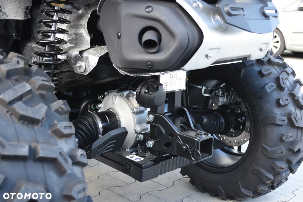 CFMoto CForce - 8