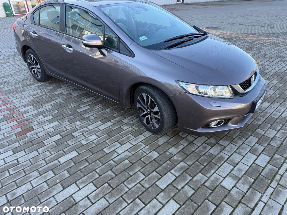 Honda Civic 1.8 i-VTEC Automatik Comfort 40 Jahre Edition - 3