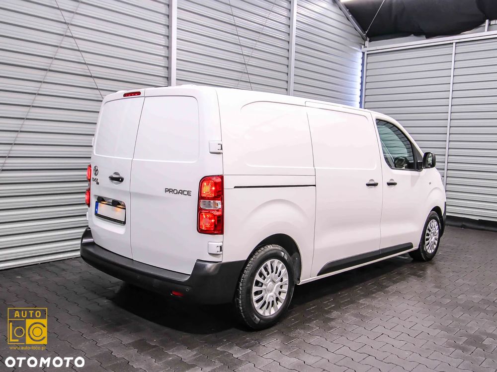 Toyota PROACE FURGON BLASZAK - 4