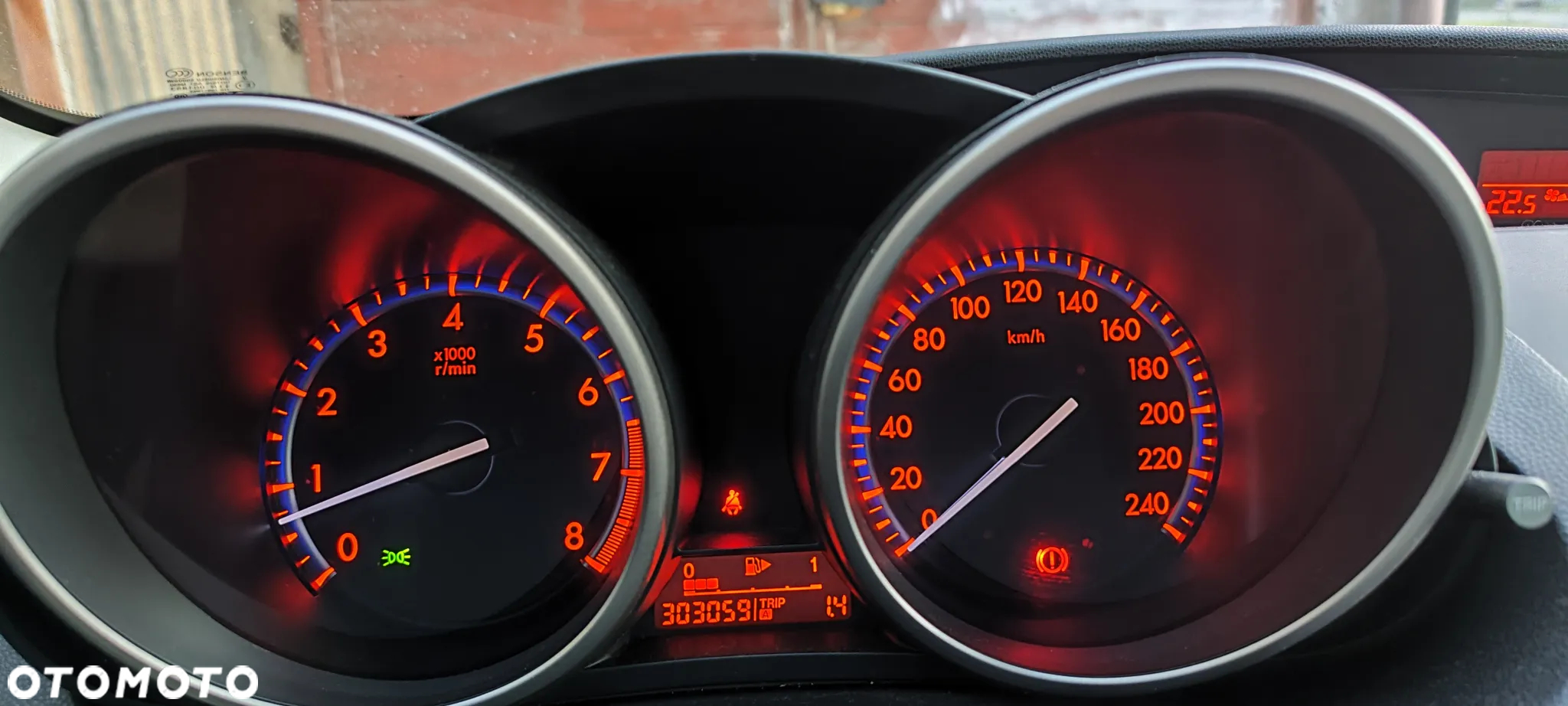 Mazda 3 1.6 Exclusive - 2
