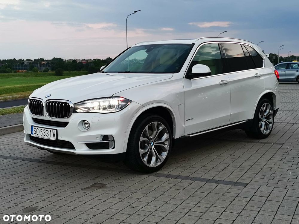 BMW X5 xDrive35i - 1