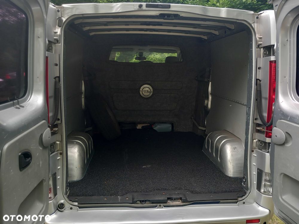 Opel Vivaro - 7