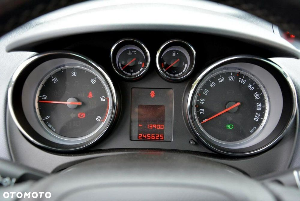 Opel Meriva 1.7 CDTI Cosmo - 28