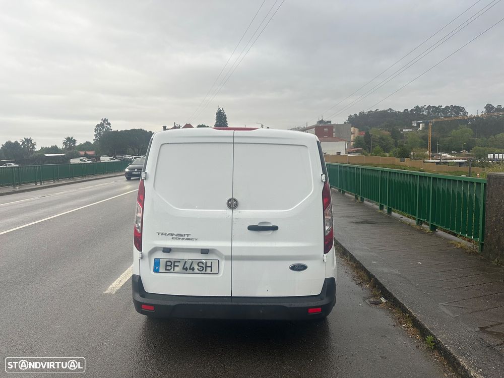 Ford Transit Connect - 13