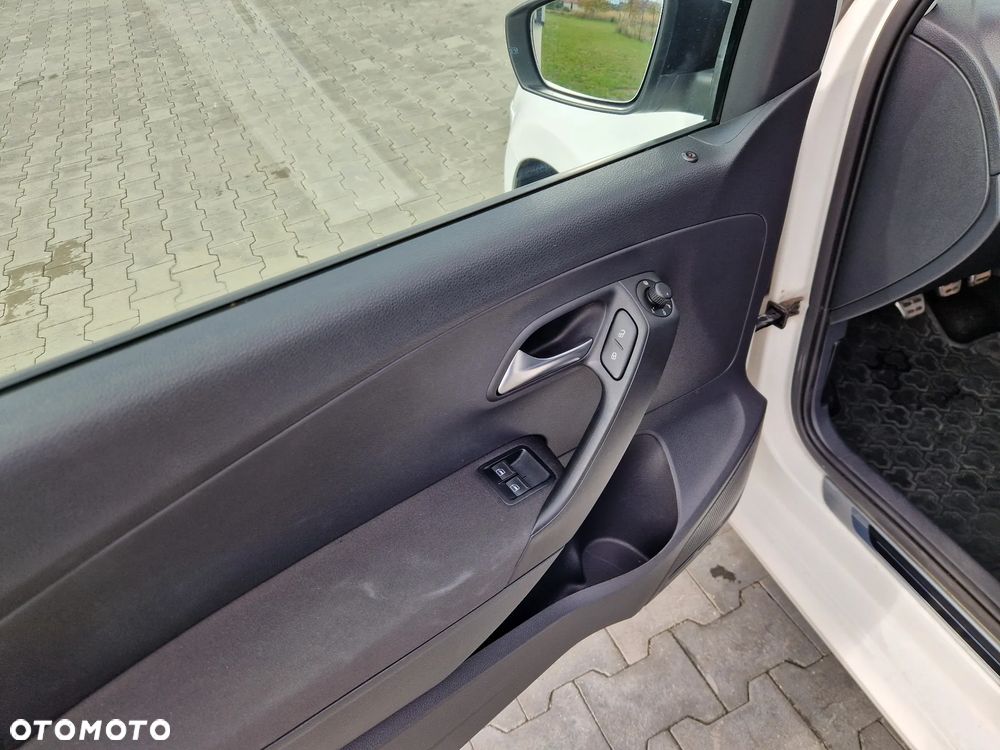 Volkswagen Polo 1.2 12V Highline - 21