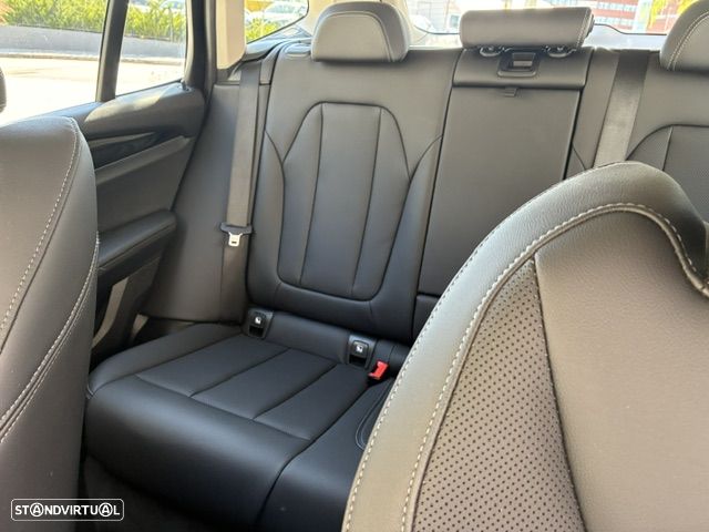 BMW X3 30 e xDrive xLine - 16