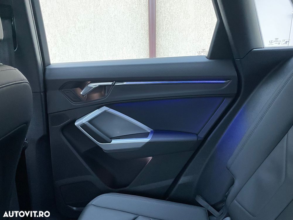 Audi Q3 2.0 TDI S tronic design - 25