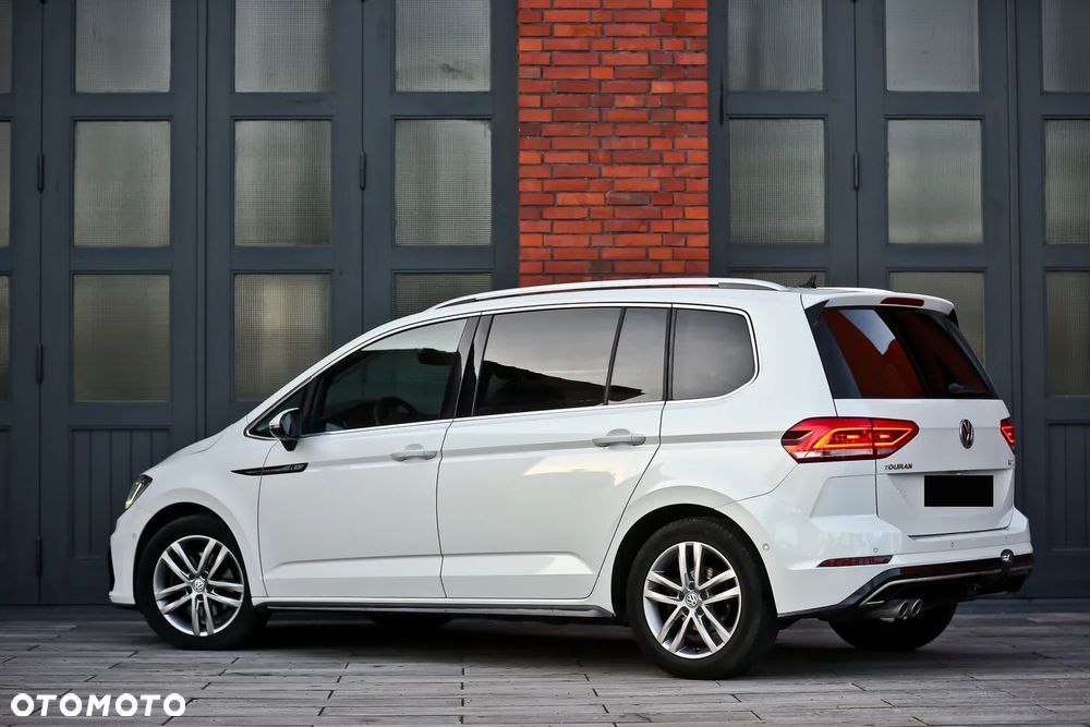 Volkswagen Touran 2.0 TDI SCR Highline - 12