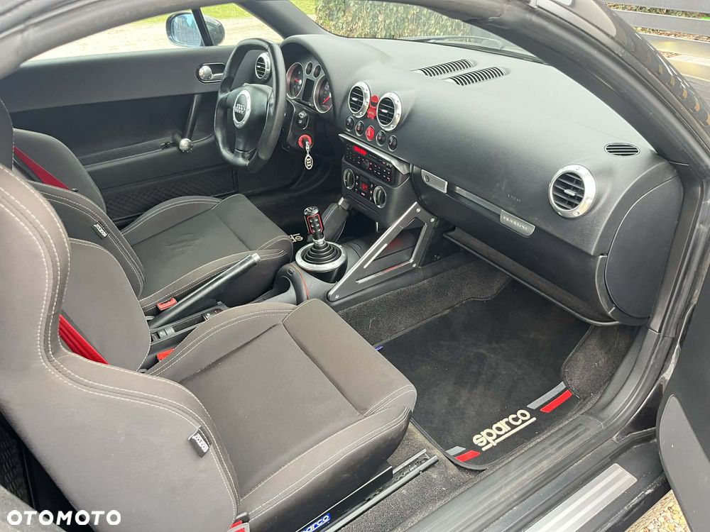 Audi TT Coupé 1.8 T quattro - 8