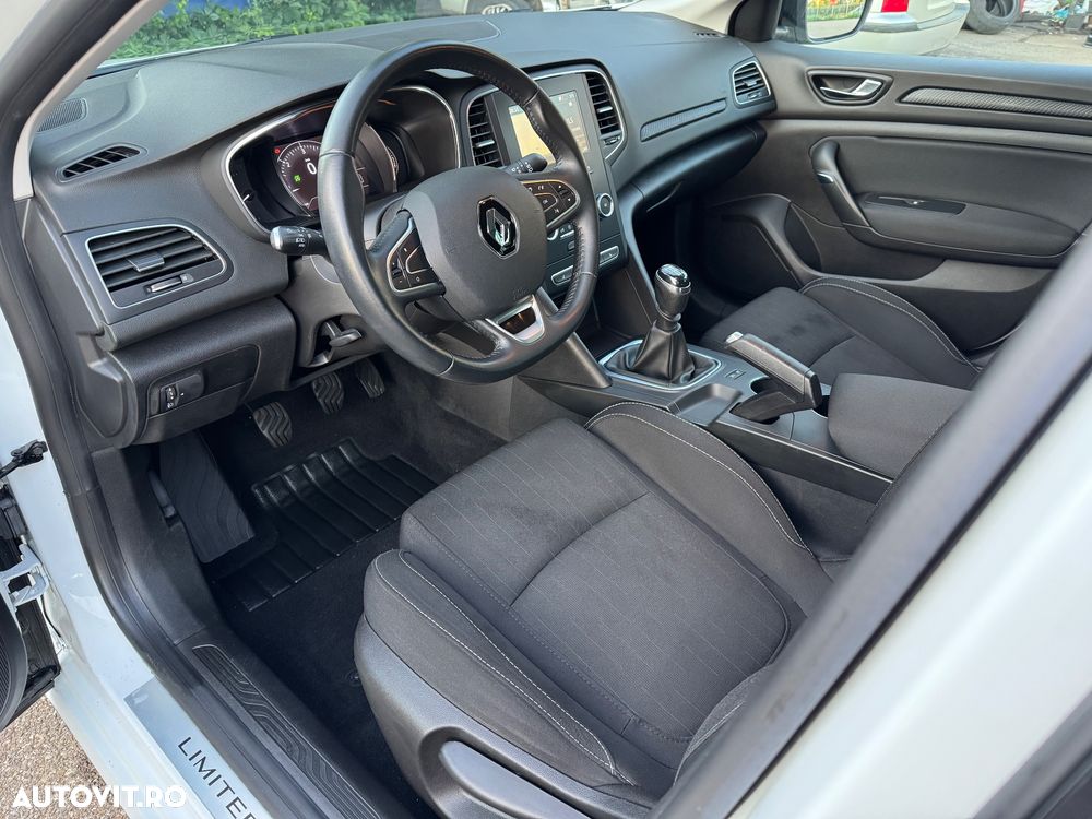 Renault Megane BLUE dCi Limited - 7