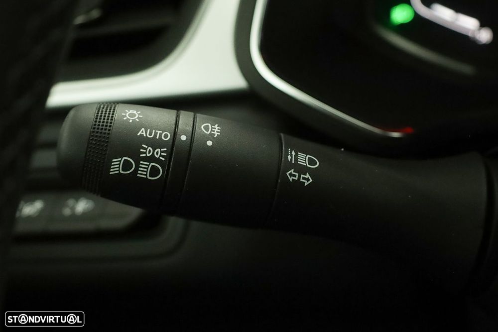 Renault Captur 1.0 TCe Techno Bi-Fuel - 17