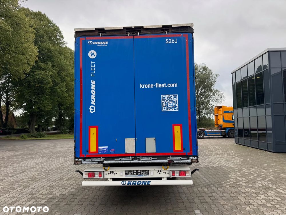 Krone SD Firanka Certyfikat XL, Dach podnoszony - 8