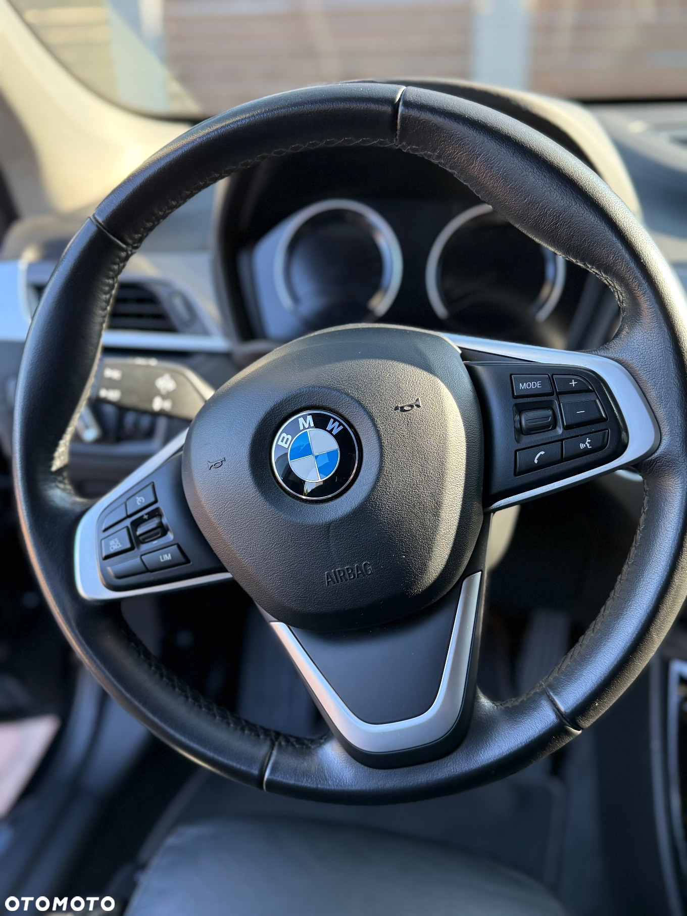 BMW X1 sDrive20i - 10