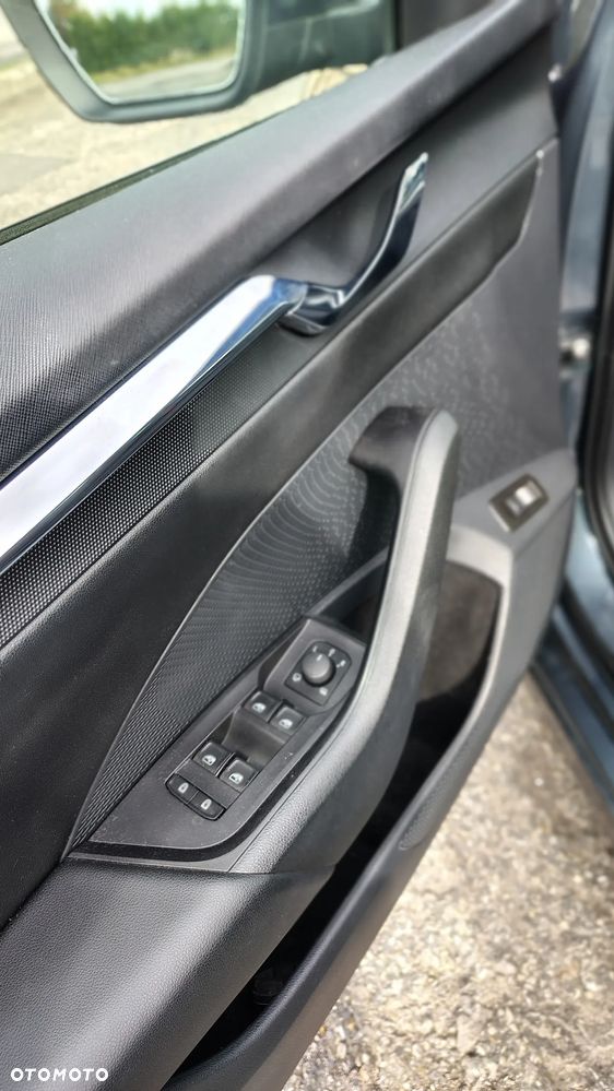 Skoda Octavia 2.0 TDI Style DSG - 9