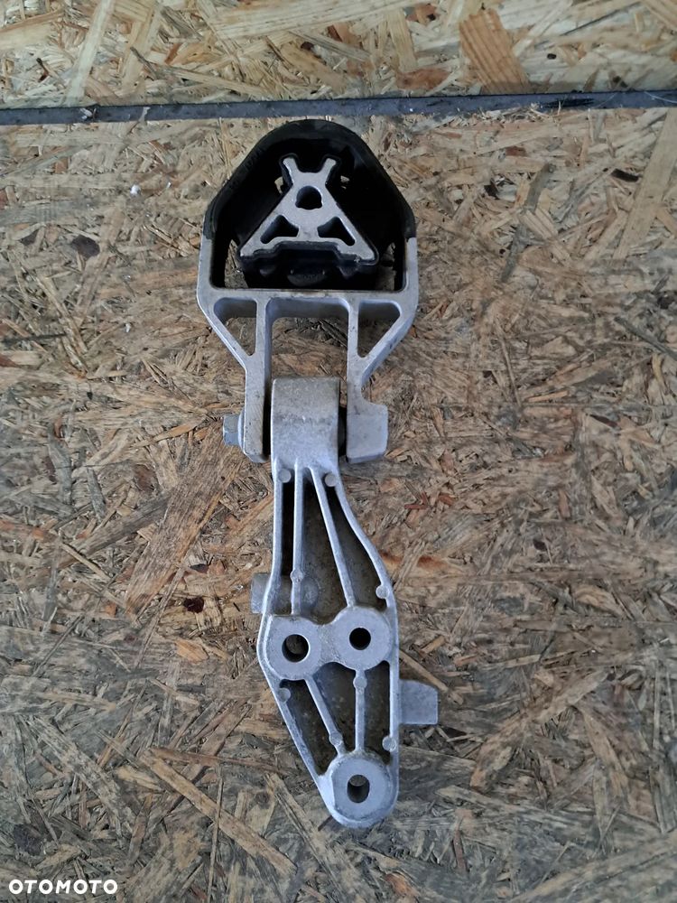 ŁAPA PODUSZKA SILNIKA VOLVO XC40 2.0 32222105 - 1