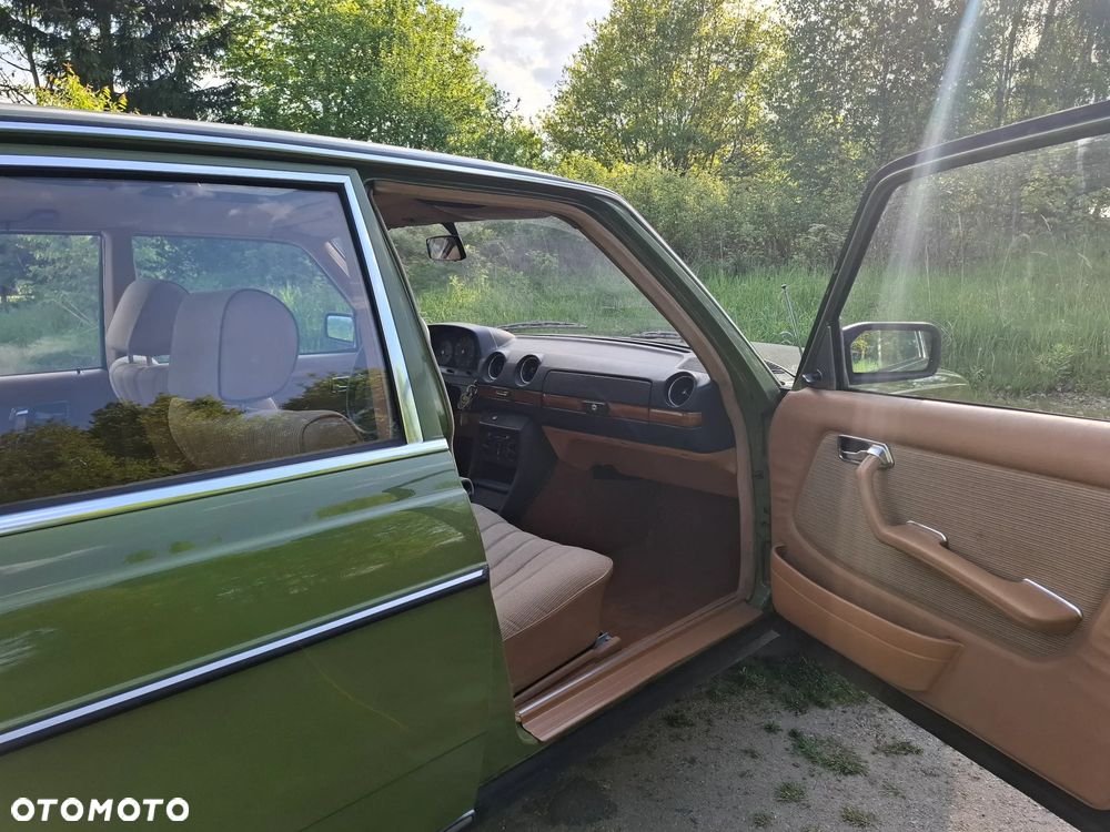 Mercedes-Benz W123 - 9