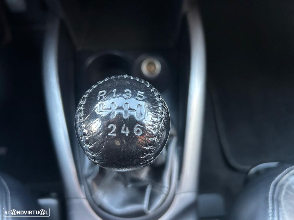 Citroën C-crosser 2.2 HDi Exclusive - 15