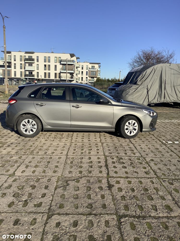 Hyundai i30 1.4 Classic + - 5