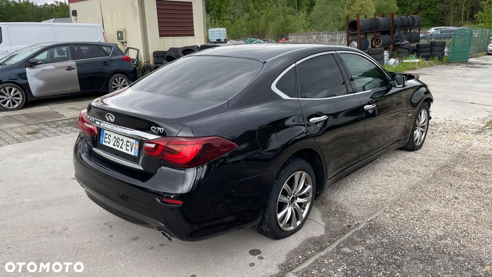 Infiniti Q70 2.2d Executive EU6 - 6