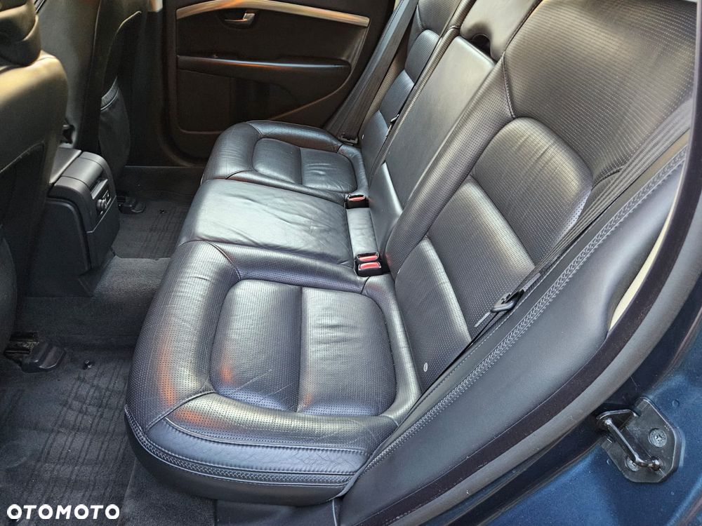 Volvo XC 70 D5 AWD Summum - 25