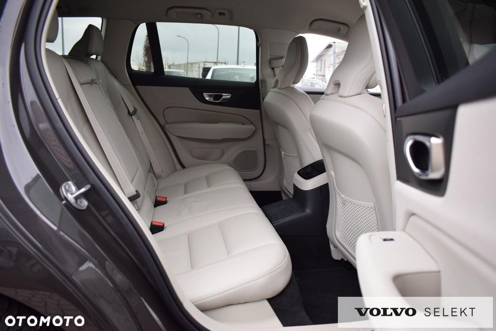Volvo V60 - 23