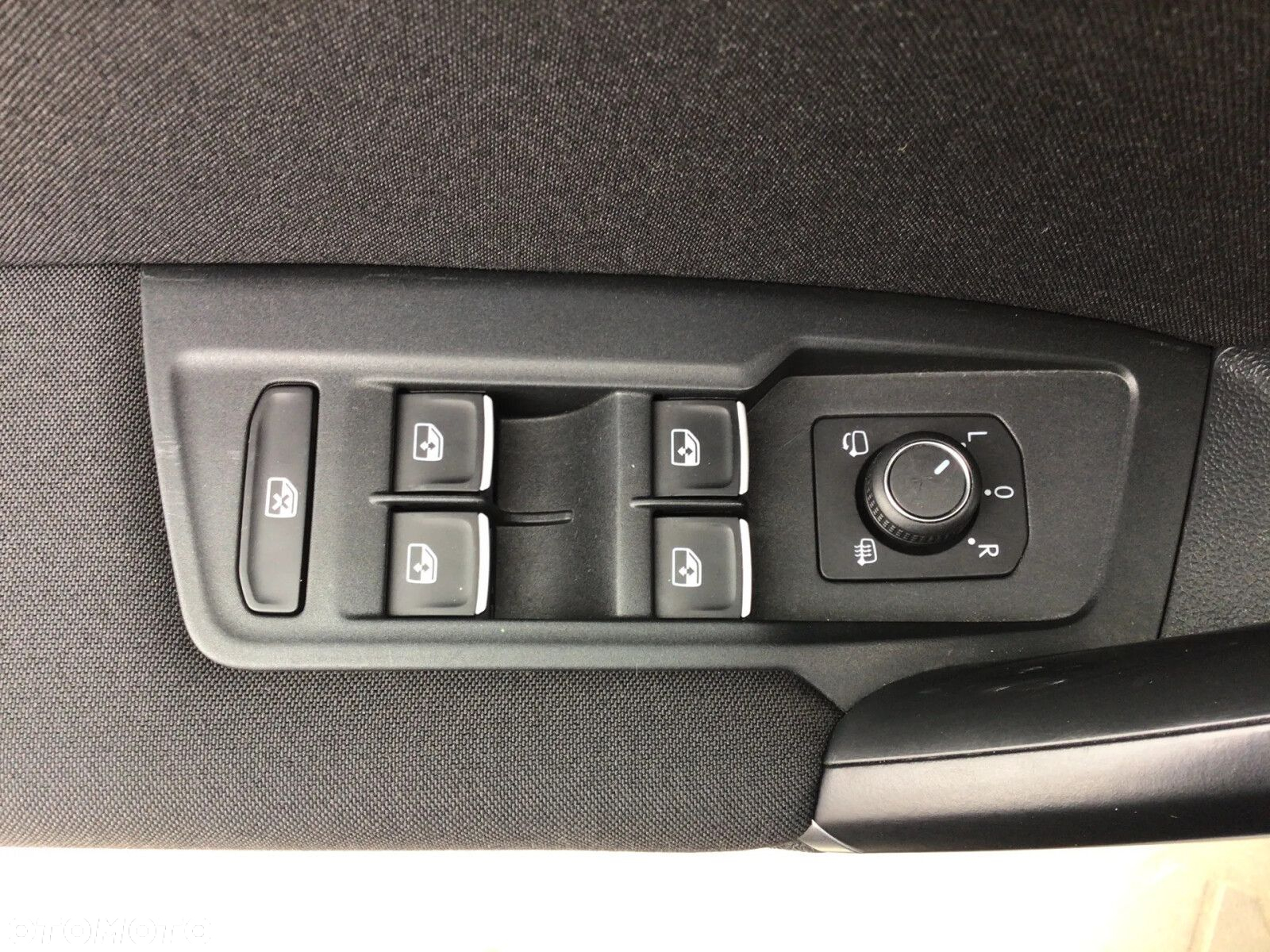 Volkswagen Tiguan 2.0 TDI BMT SCR Comfortline - 30