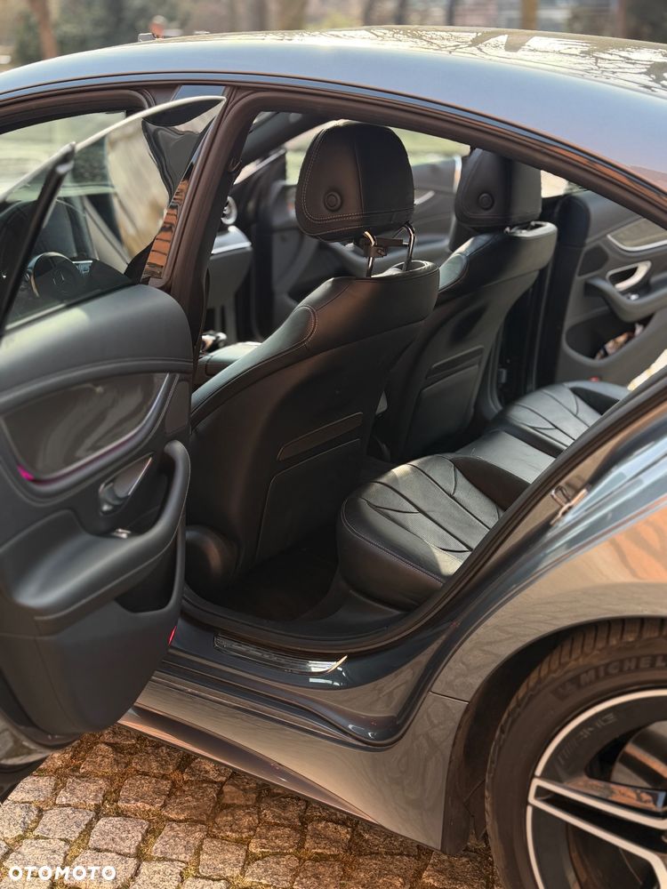 Mercedes-Benz CLS - 14