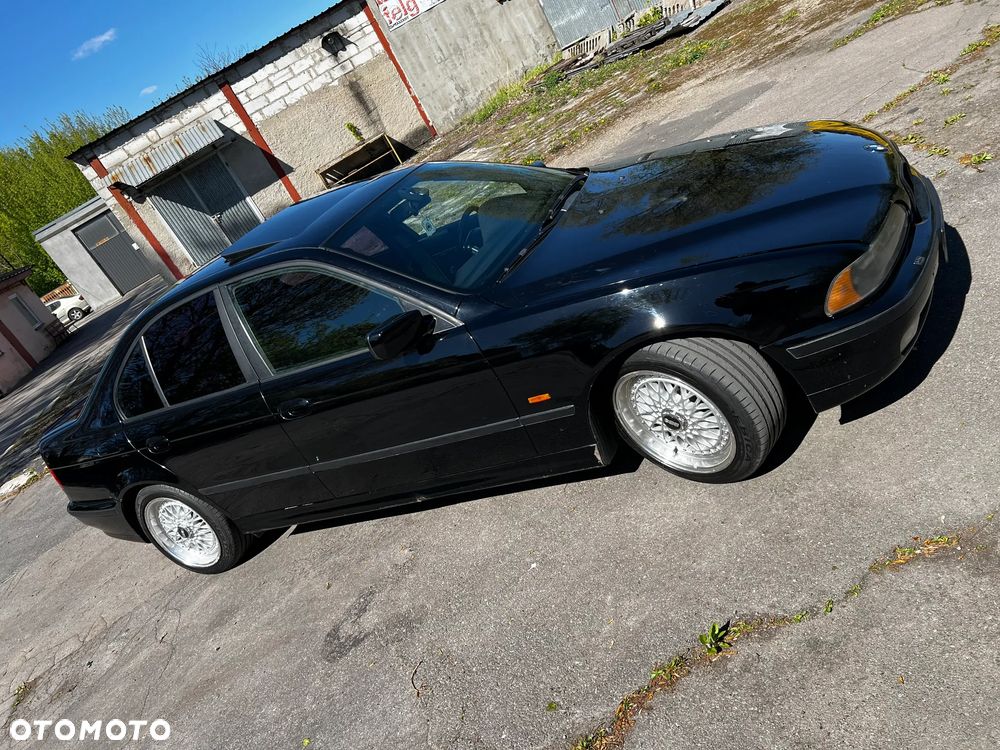 BMW Seria 5 525i - 7