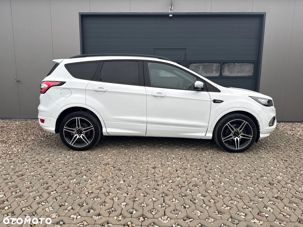 Ford Kuga 2.0 TDCi 4x4 ST-Line - 5