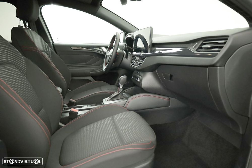 Ford Focus SW 1.0 EcoBoost MHEV ST-Line Aut. - 20