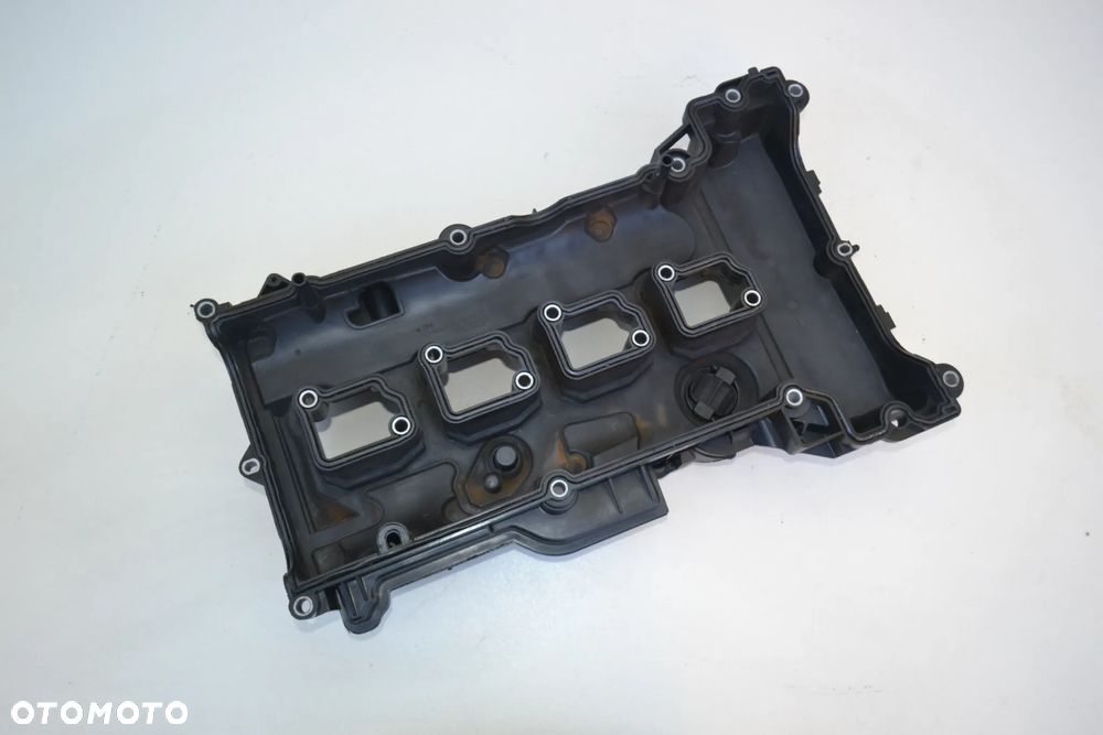 MERCEDES W204 W212 1,8 CGI ORYGINALNA POKRYWA ZAWORÓW 2710101730 - 4