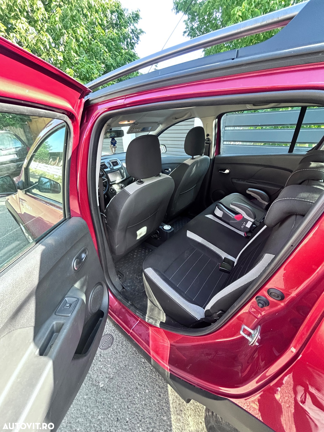 Dacia Sandero Stepway - 8