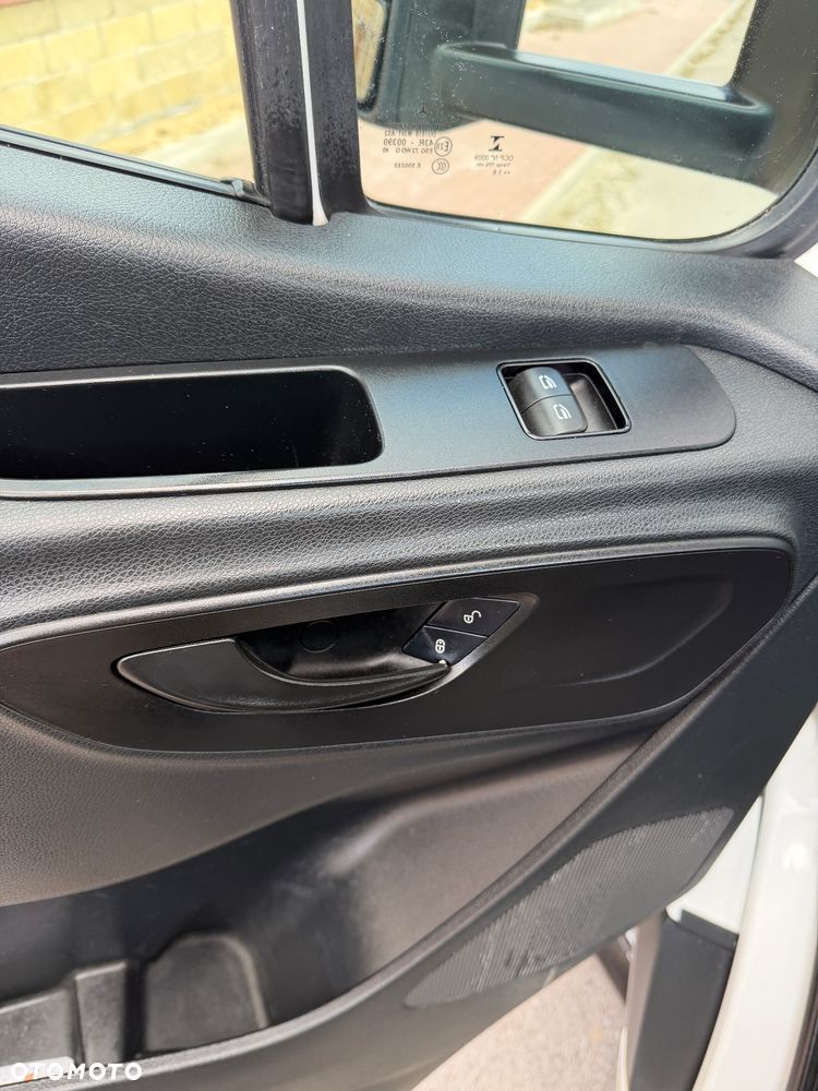 Mercedes-Benz Sprinter - 39