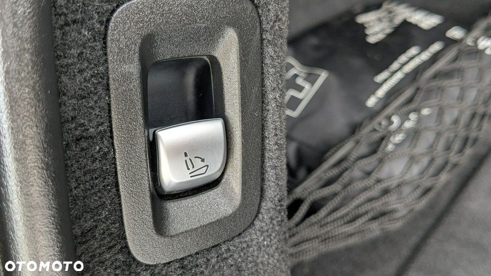 Mercedes-Benz Klasa C - 28