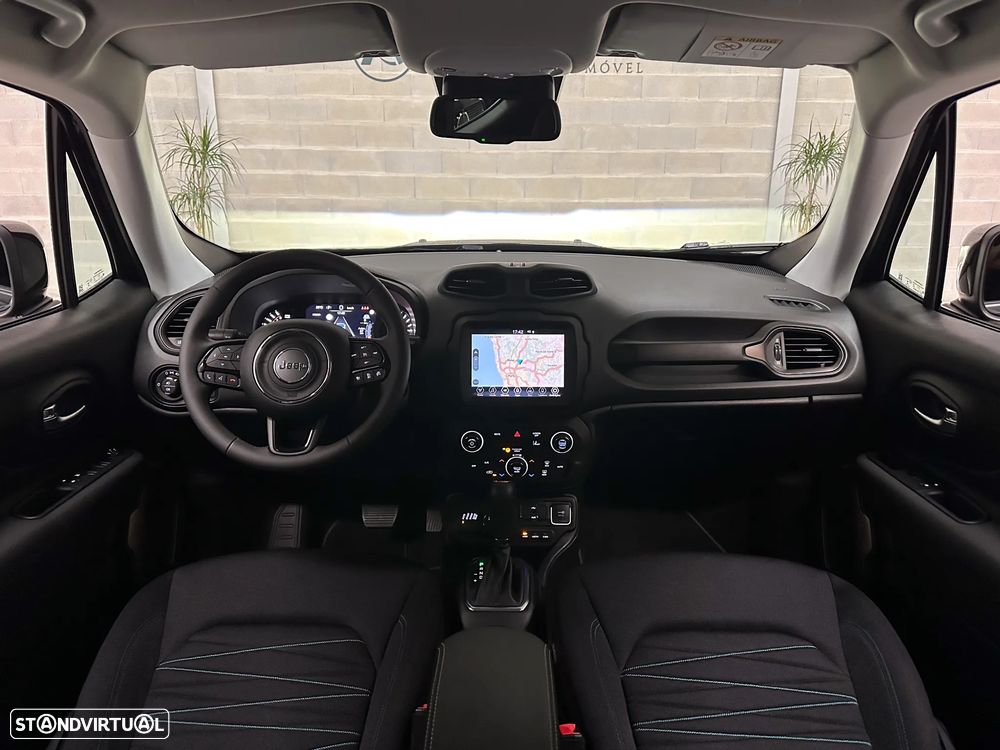 Jeep Renegade 1.3 TG 4Xe Limited - 11
